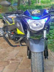 CB Hornet 160R